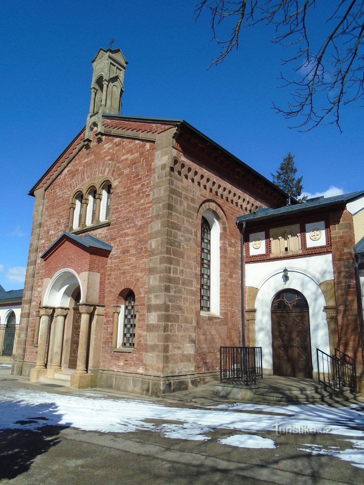 temetői kápolna Szent. keresztek (Trutnov)