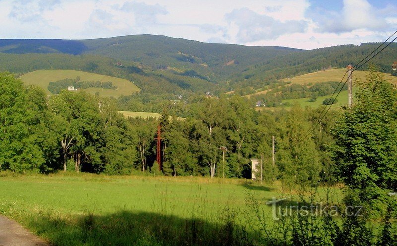 Ridge with Velka Deštna