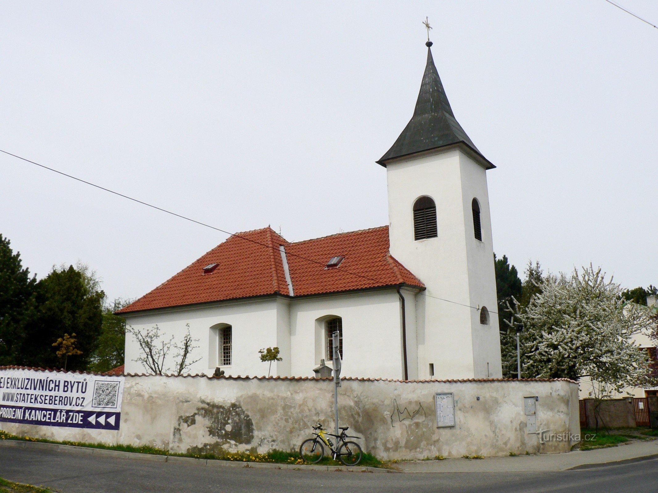 Hrnčíře (Prague) - Église de St. Procope