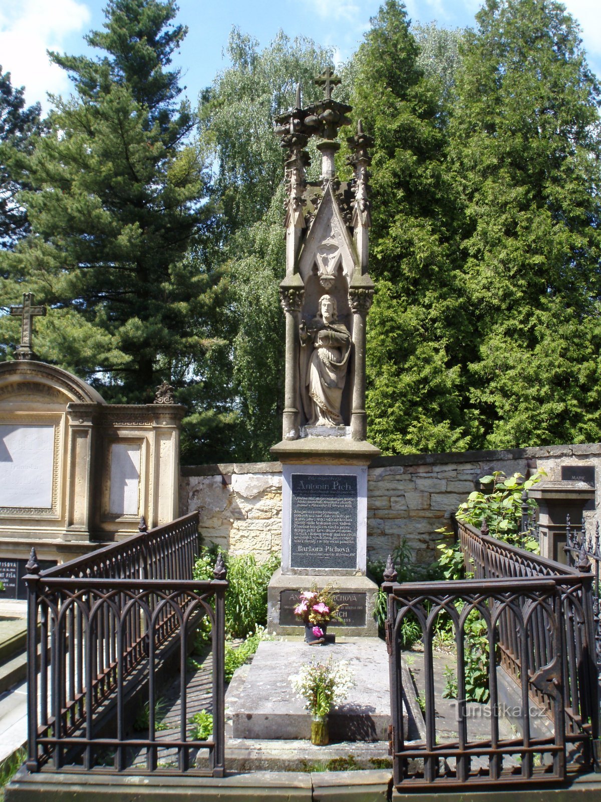 Ο τάφος του Antonín Picha (Hořičky, 25.5.2009/XNUMX/XNUMX)