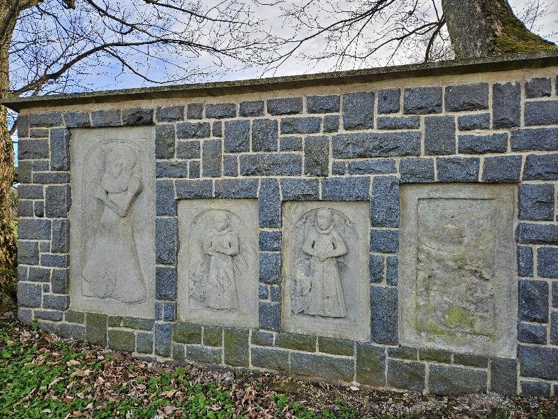 hrobka rodiny Kustošů