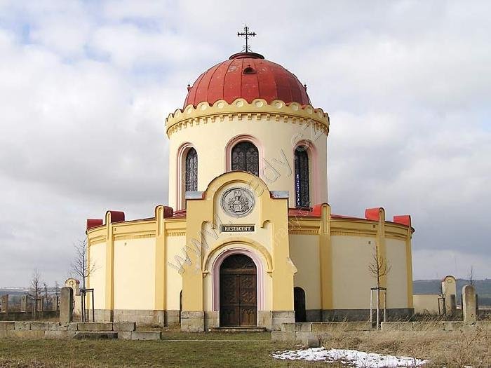 hrobka rodu Mensdorff-Pouilly