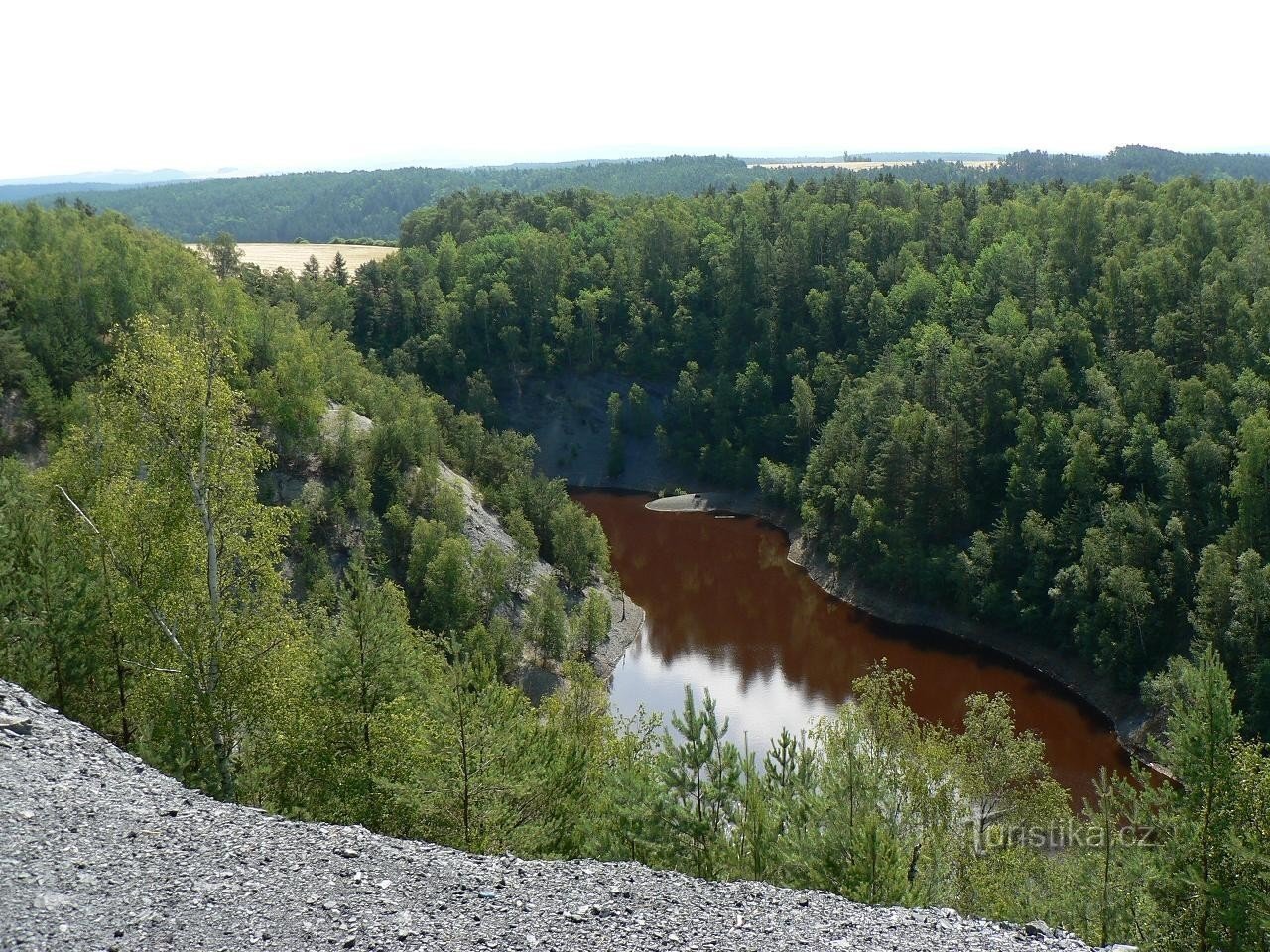 Lac Hromnické, vue générale