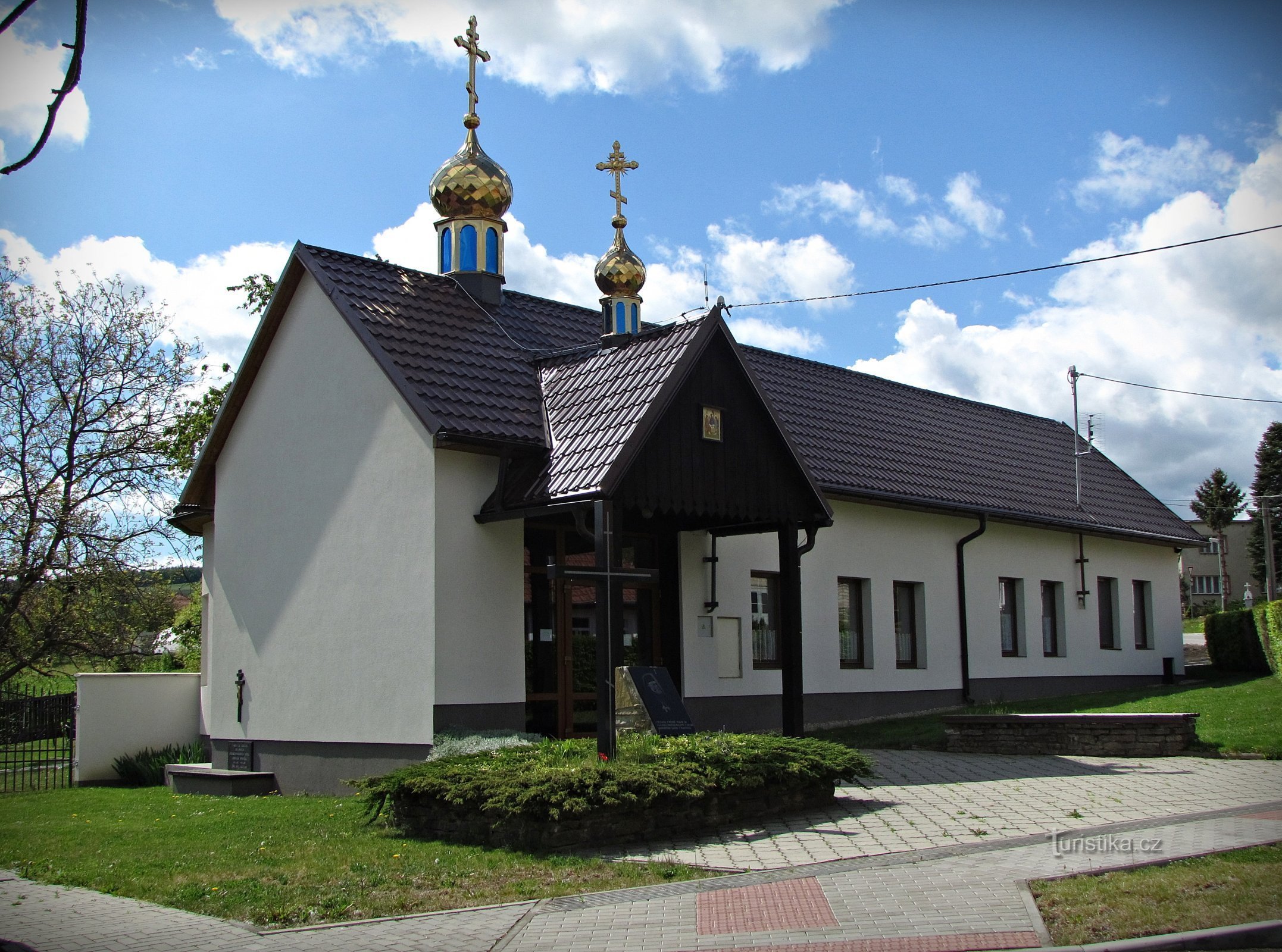 Hrubá Vrbka - Monasterio ortodoxo