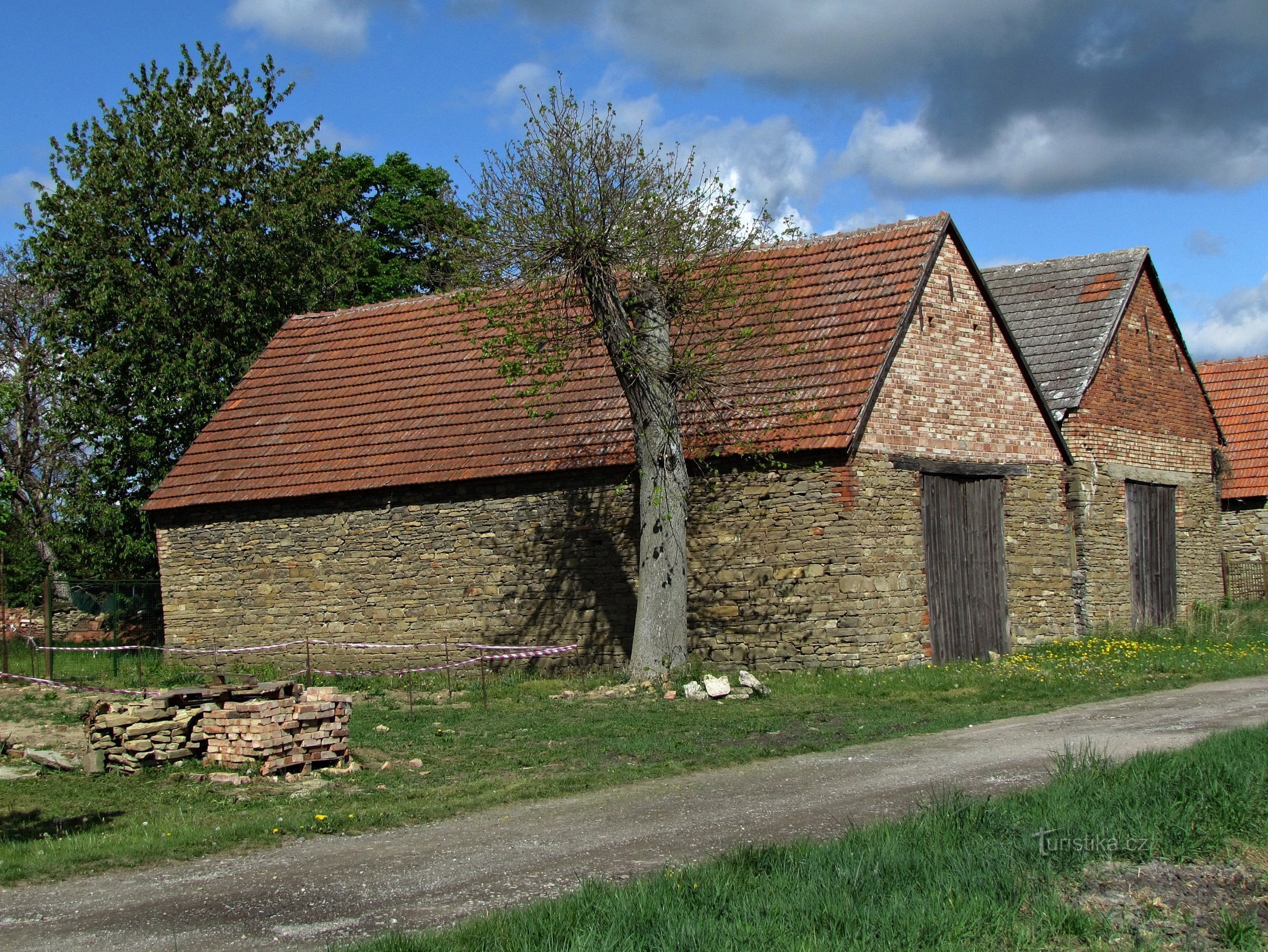 Hrubá Vrbka - rows of protected barns