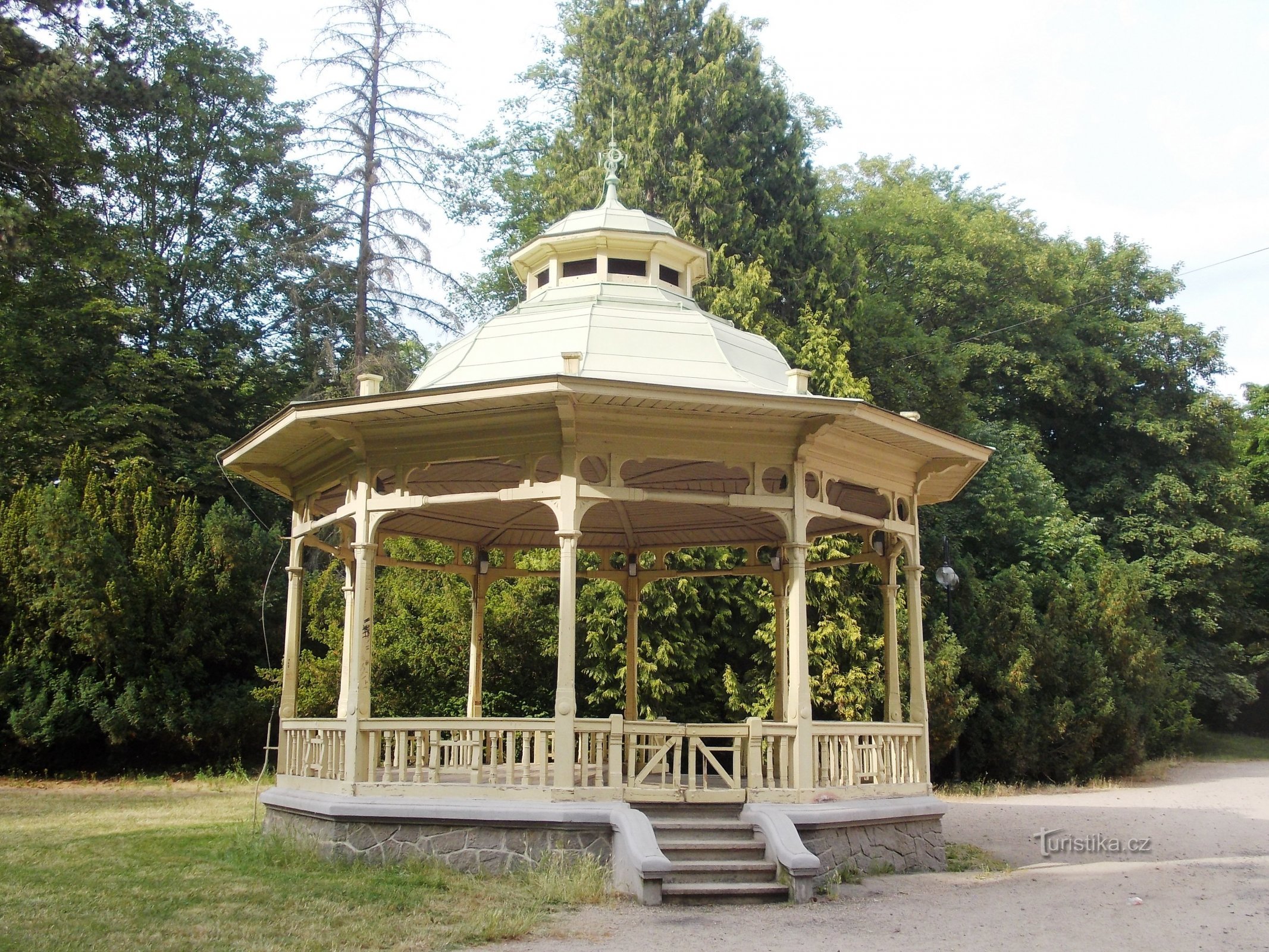 glasbeni gazebo