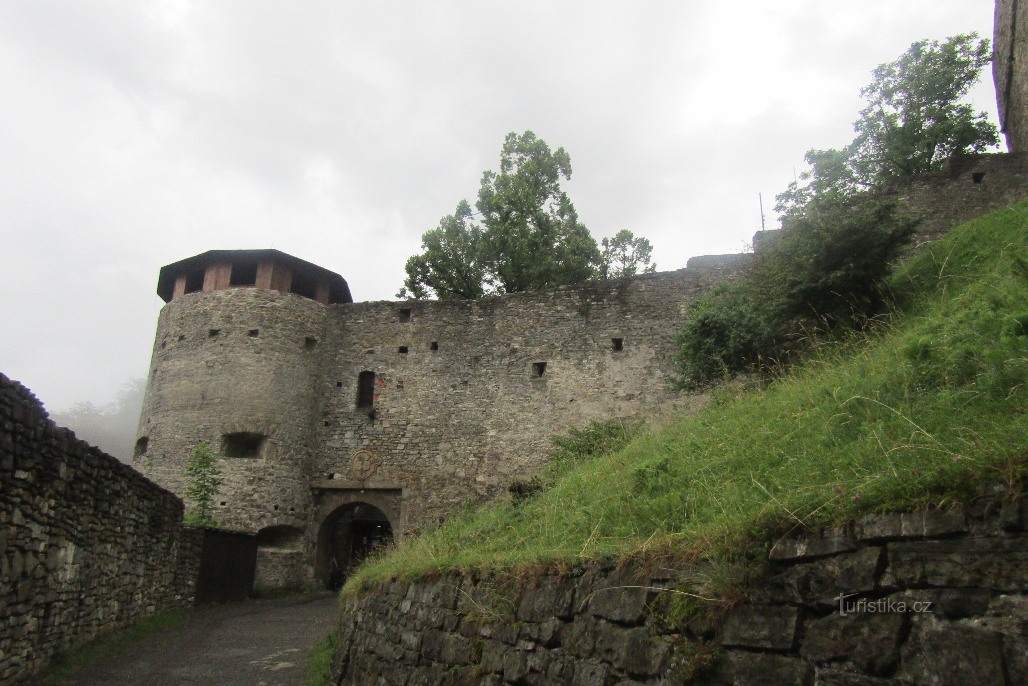 Hukvaldy-Burg, Denkmal für Leoš. Janáčka, Tropic Hukvaldy