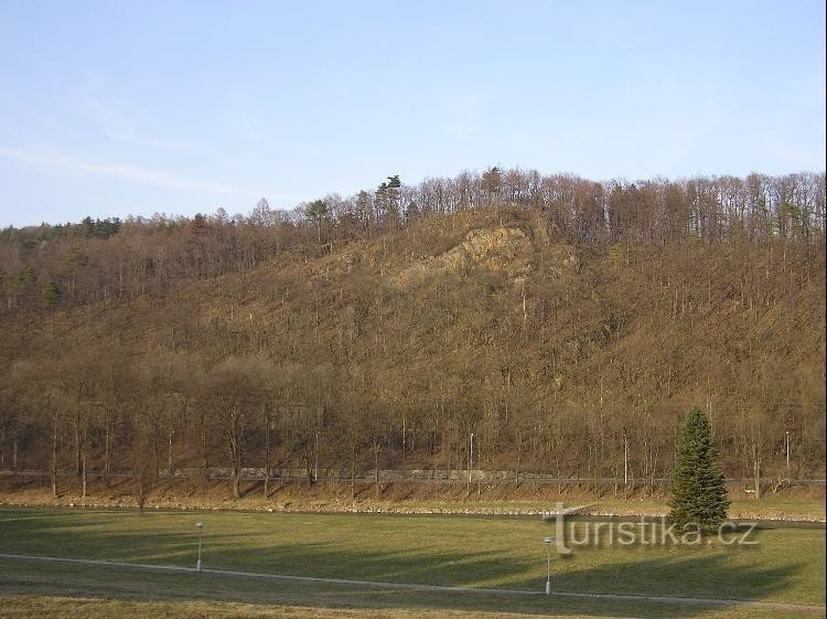 Hůrka：从 Teplice nad Bečvou 观看