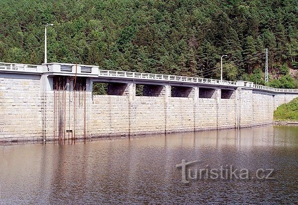 Barrage de Husinecká