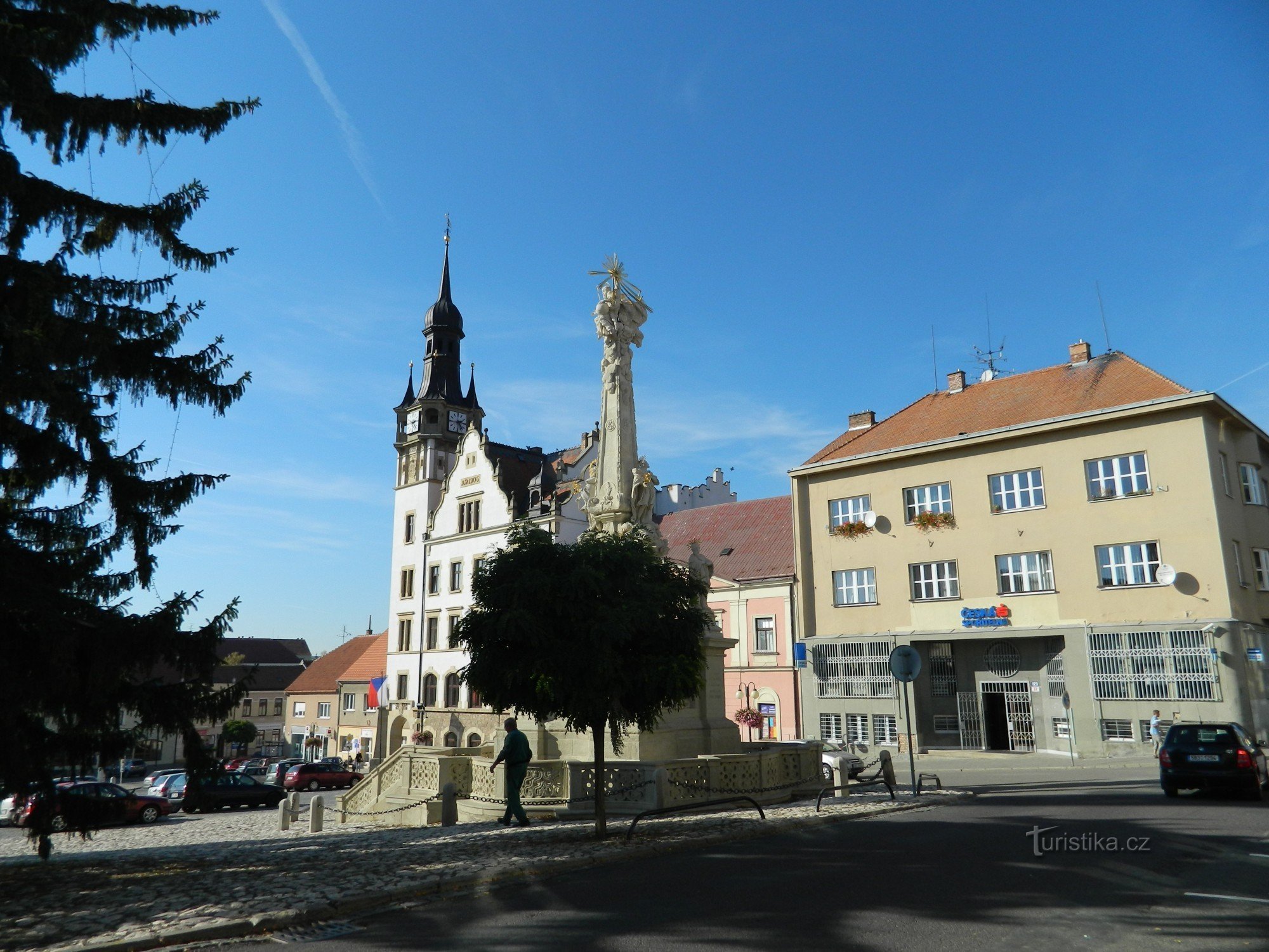 Hustopeče - náměstí