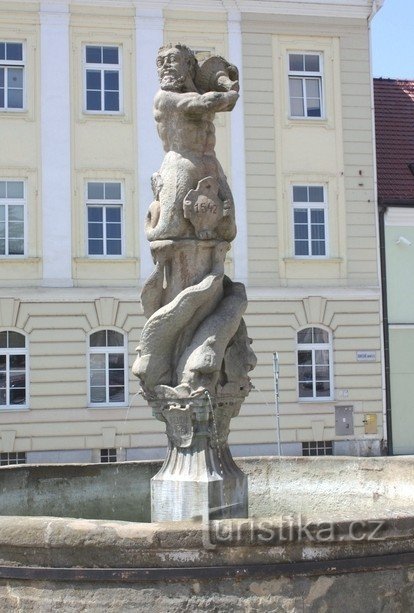 Hustopeče - Tritons Brunnen