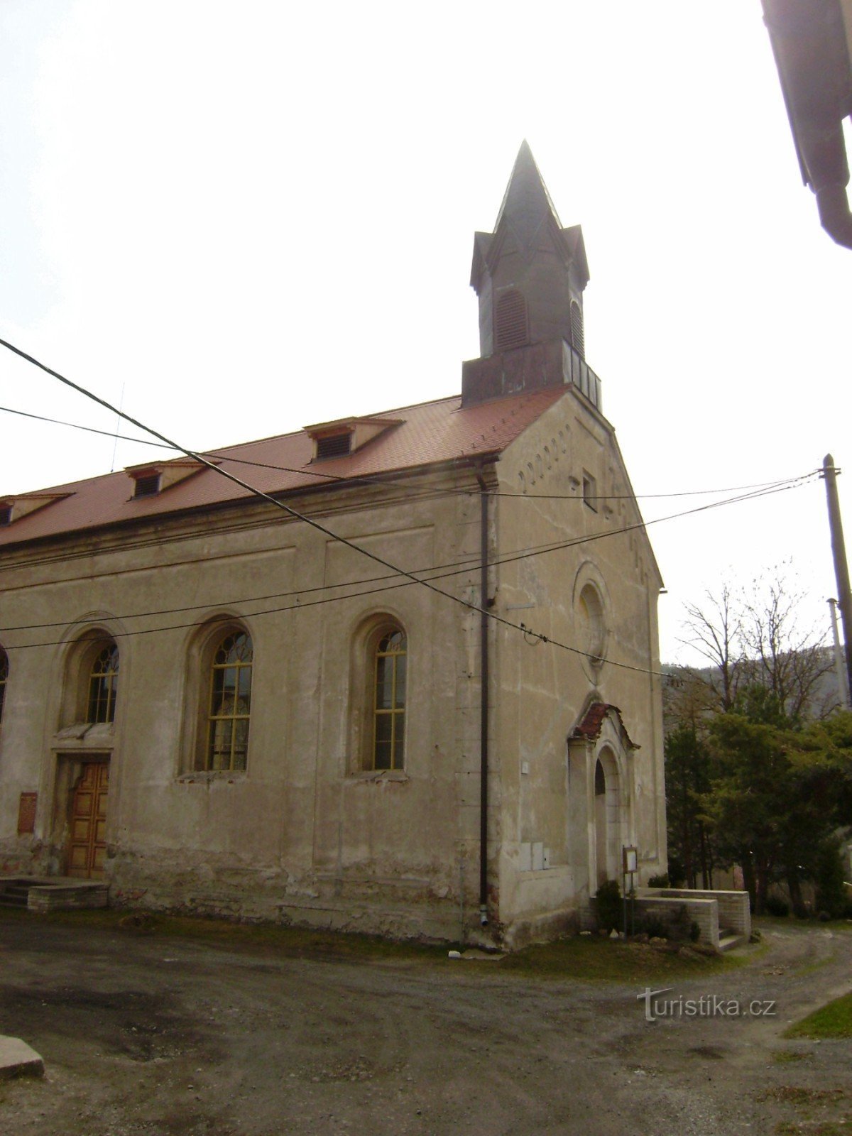 Hýskov - Kościół Narodzenia P. Mary