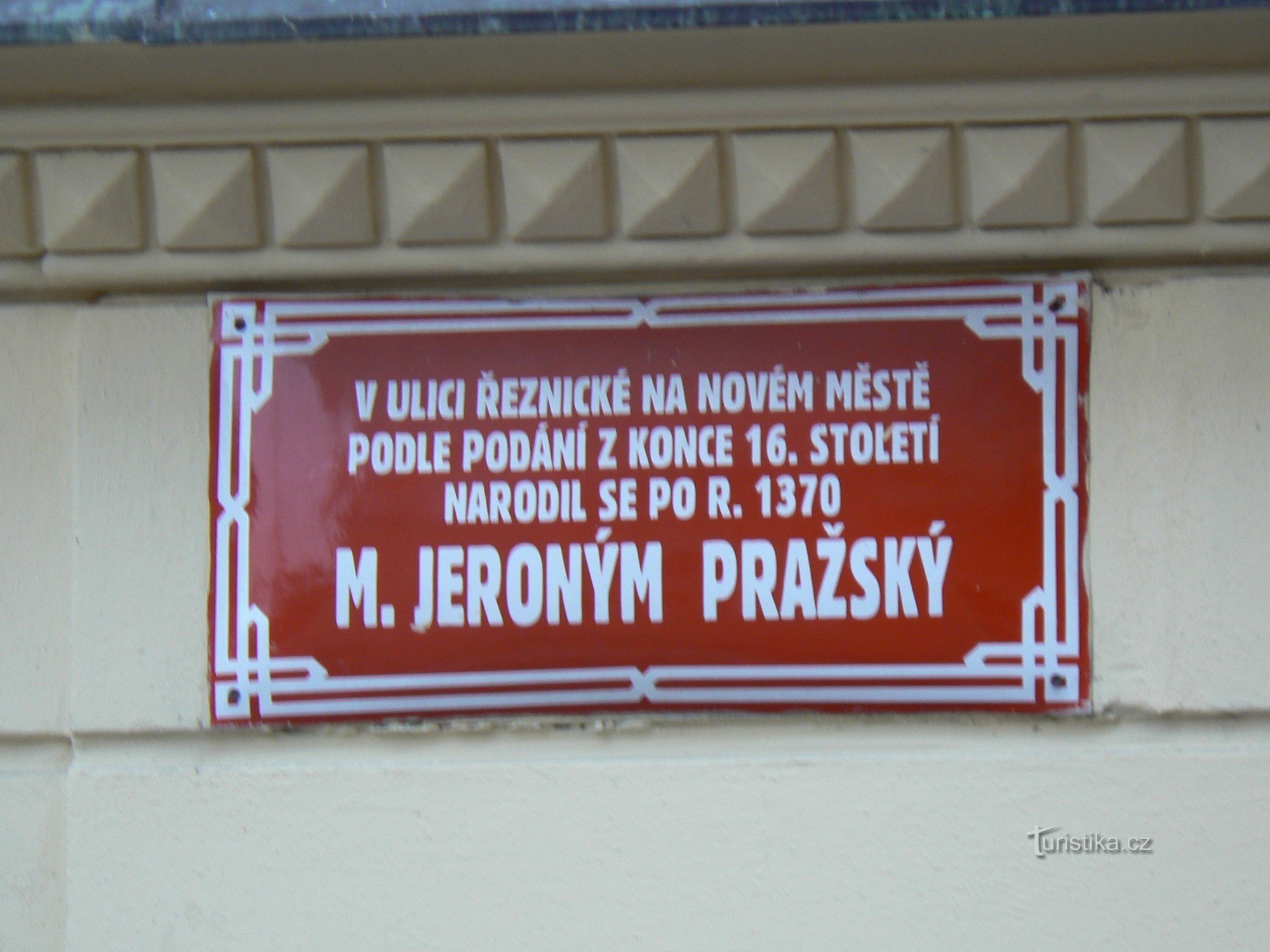 Informationsskilt i Řeznická gaden