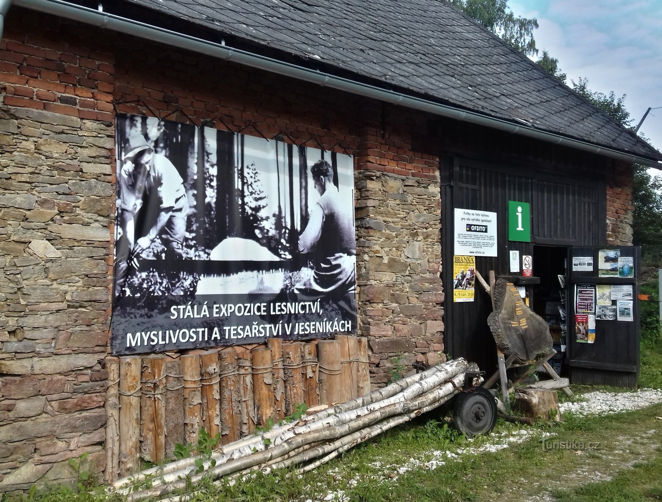 Informationszentrum mit Dauerausstellung