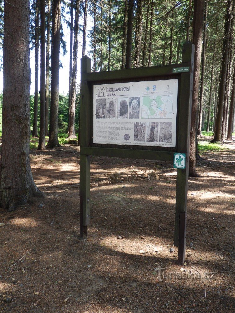Information board about Na Stráni boundary stones