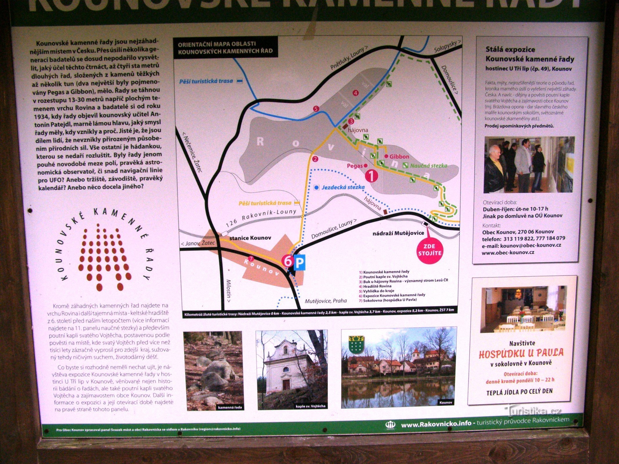 informační tabule u nádraží v Mutějovicích