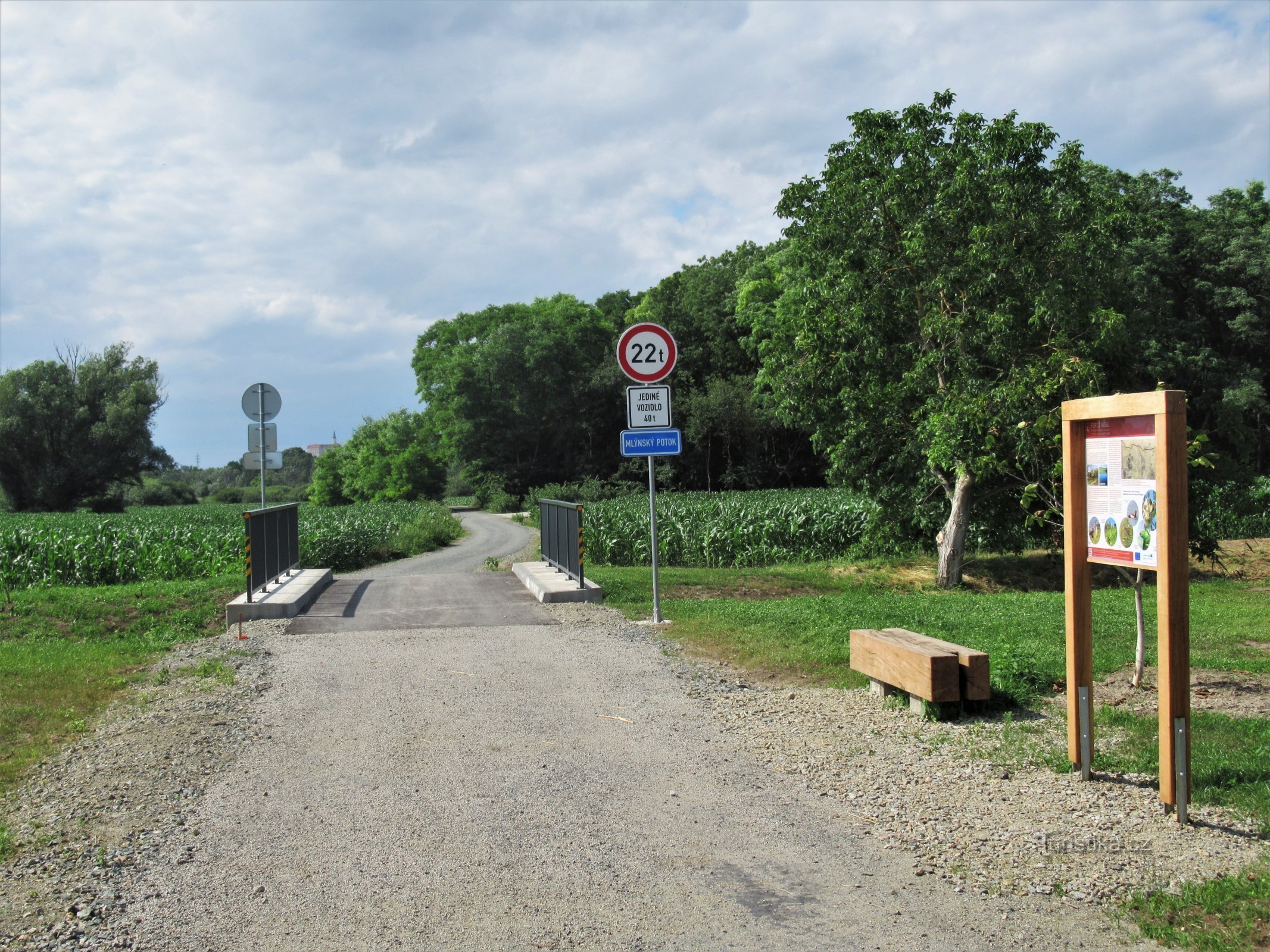 Informationstafel am Rybniční potok