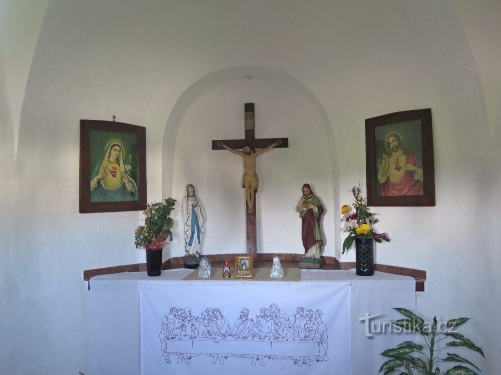 l'intérieur de la chapelle