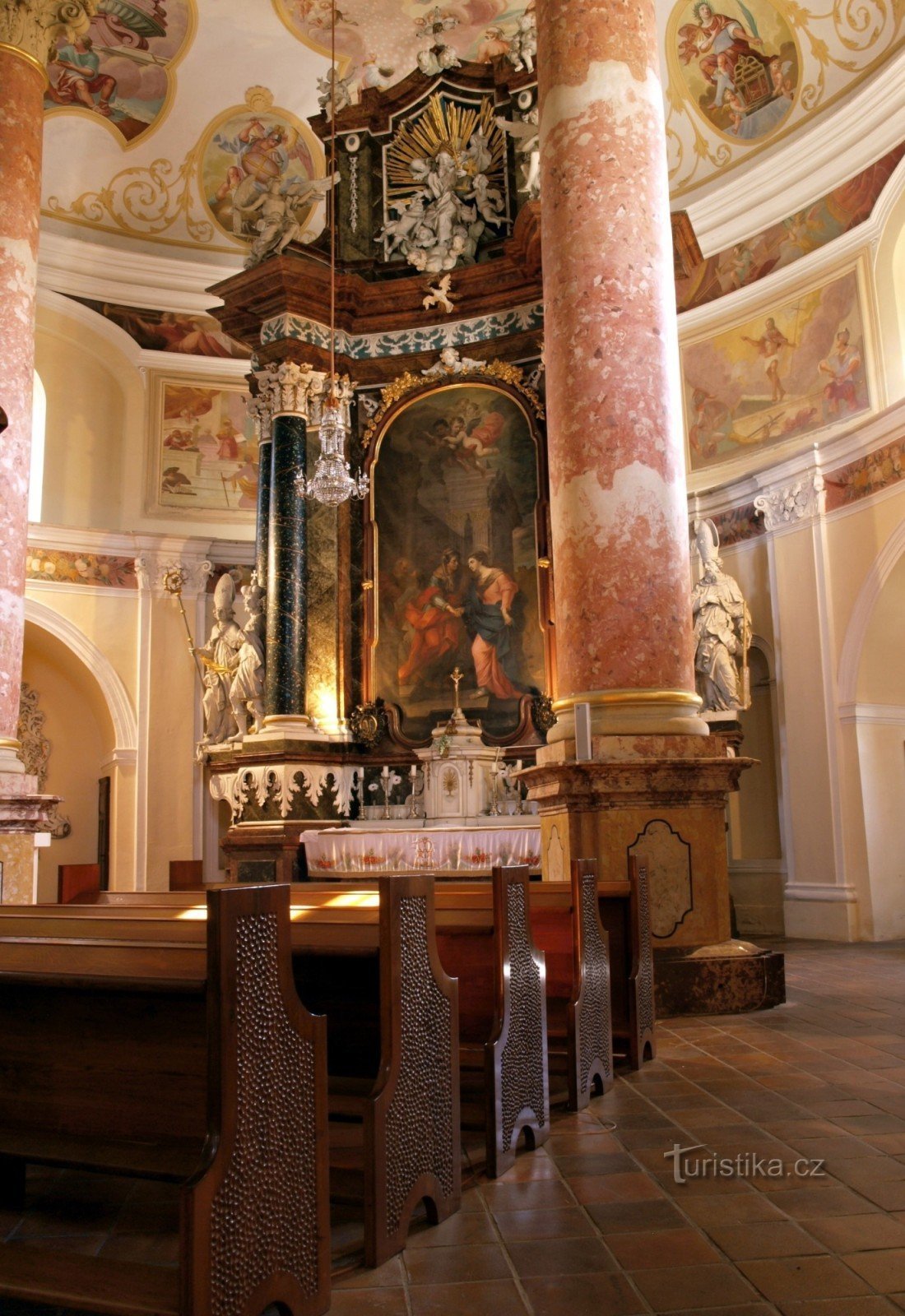 interiér kaple (foto Miloslav Marek)