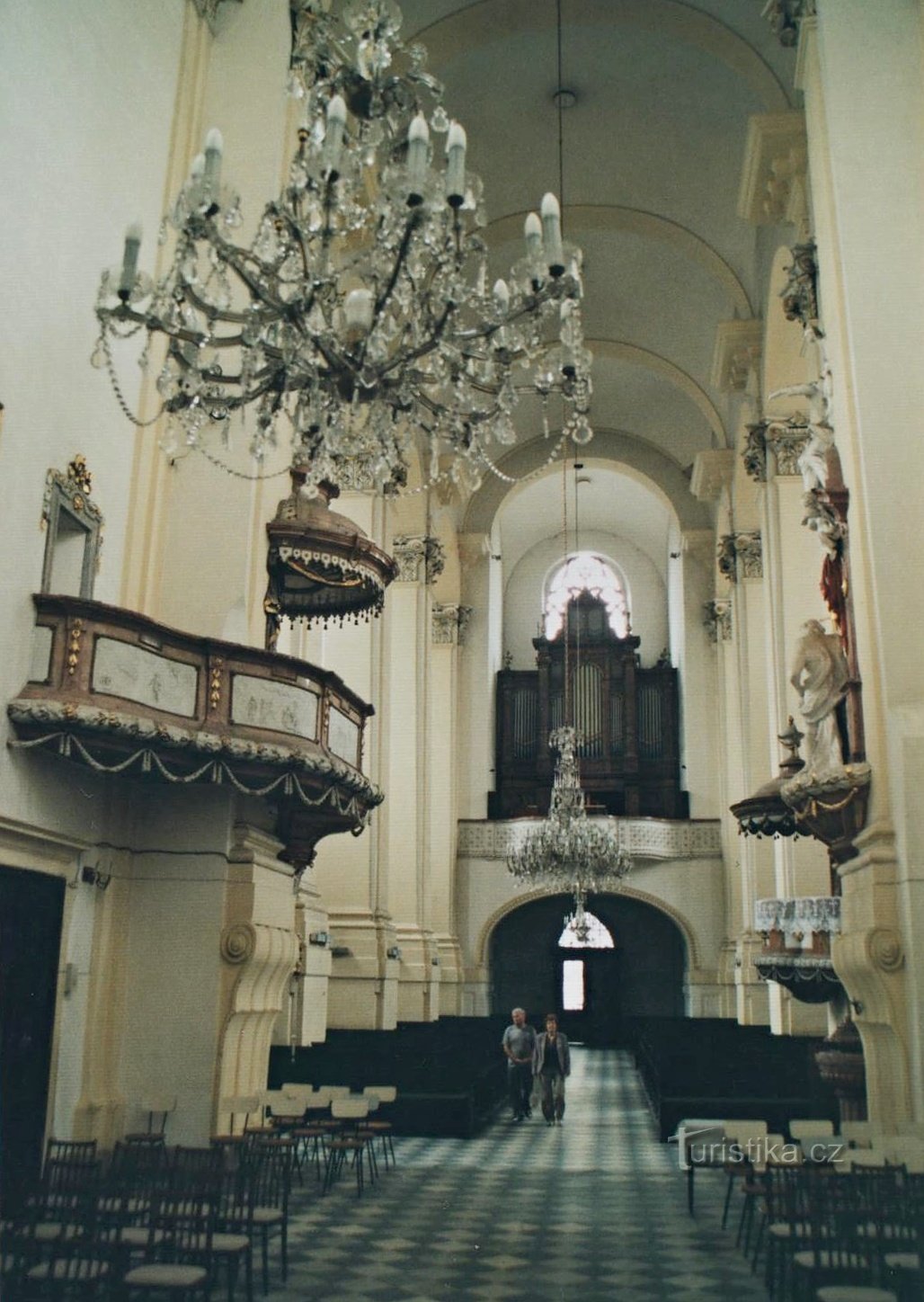 interieur van de kathedraal