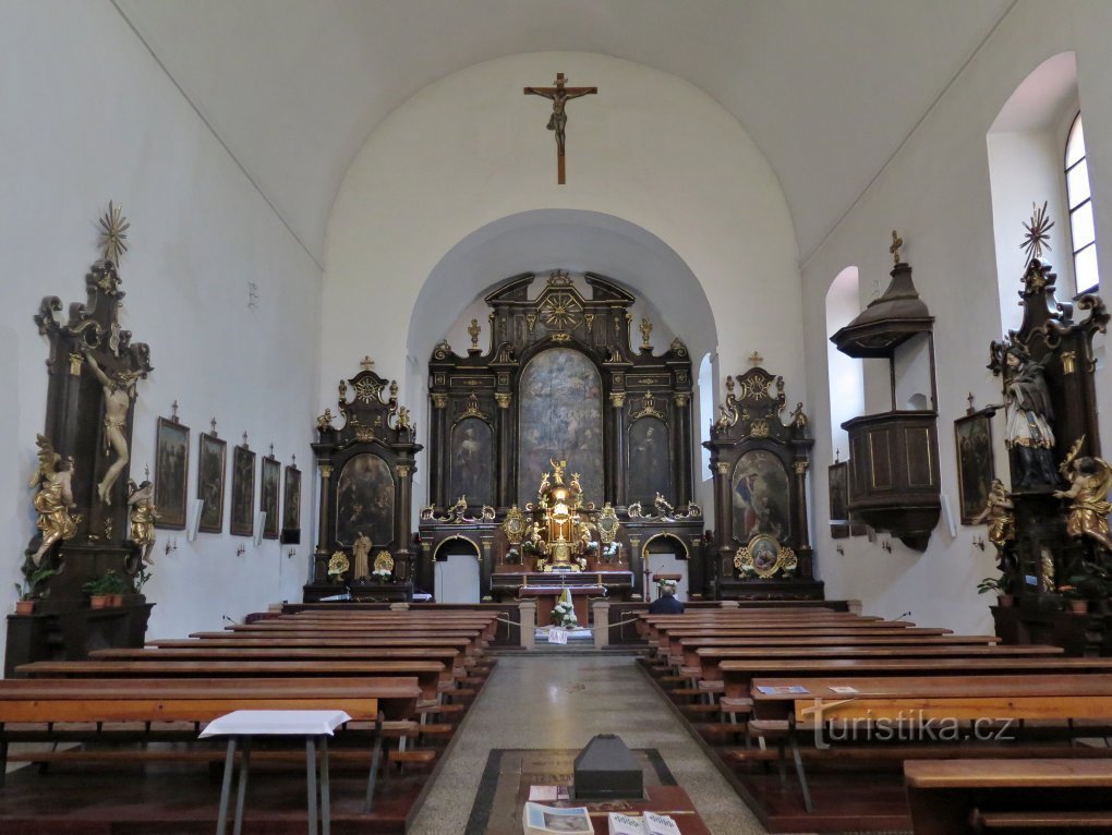 interiør af klosterkirken St. Joseph