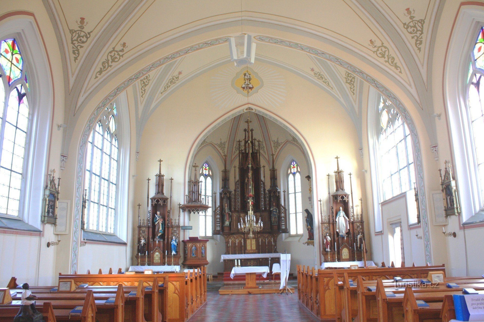 kerk interieur