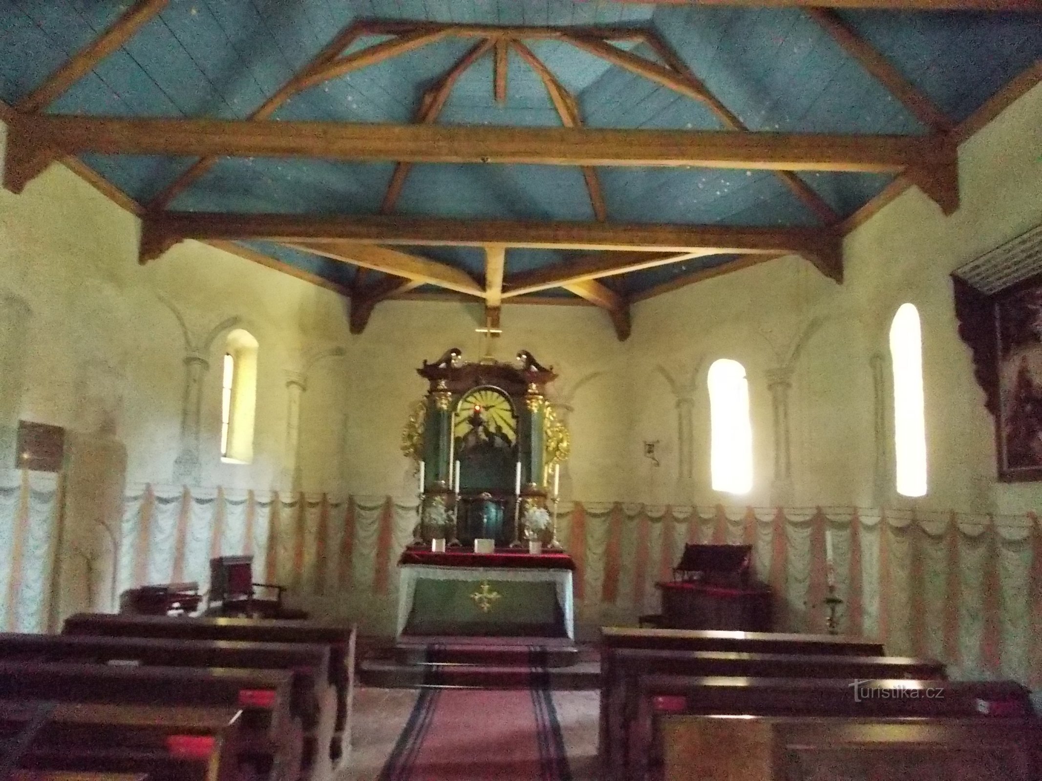 nội thất của nhà thờ