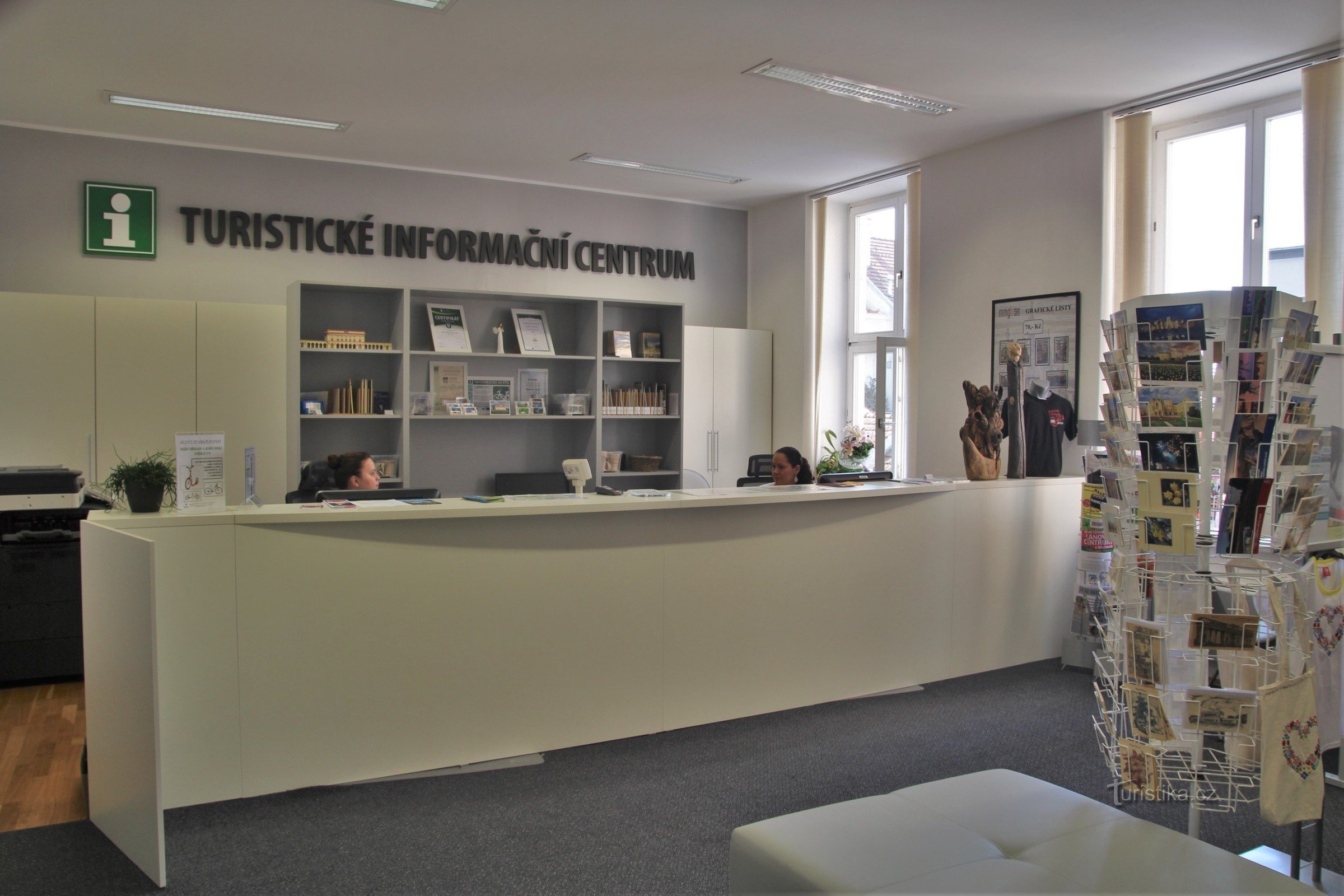 Interior do Centro de Informações Turísticas