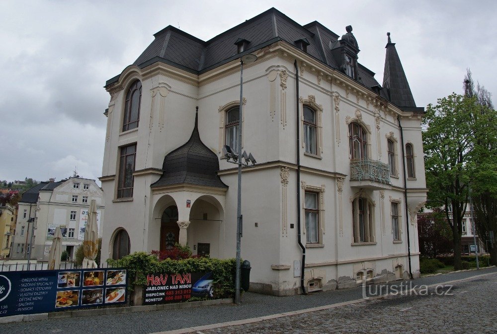 Jablonec nad Nisou - biệt thự của Kahlo