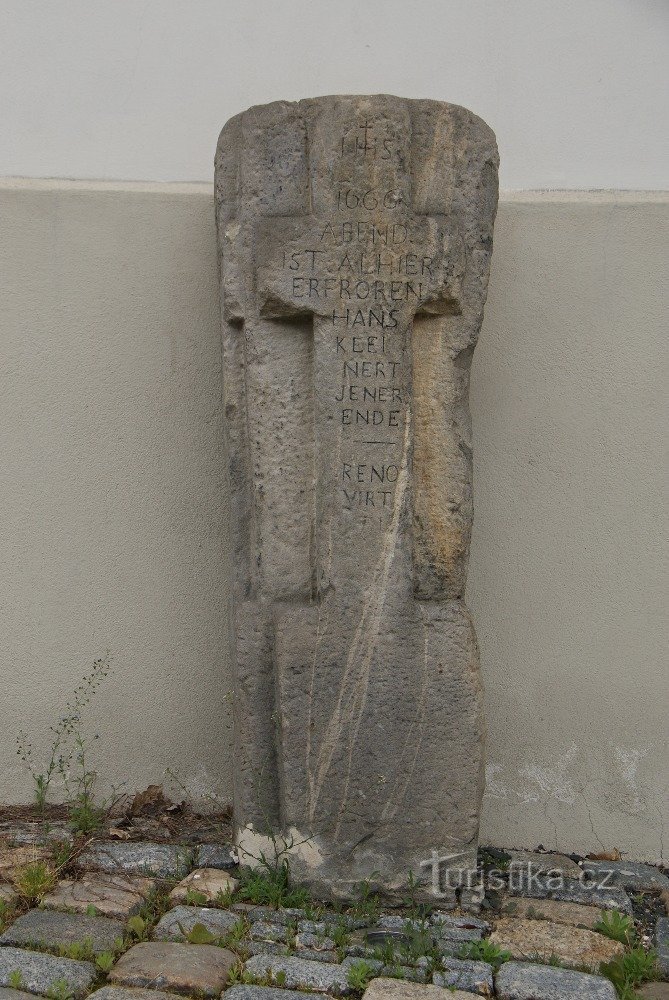 Jablonec nad Nisou – croix de pierre