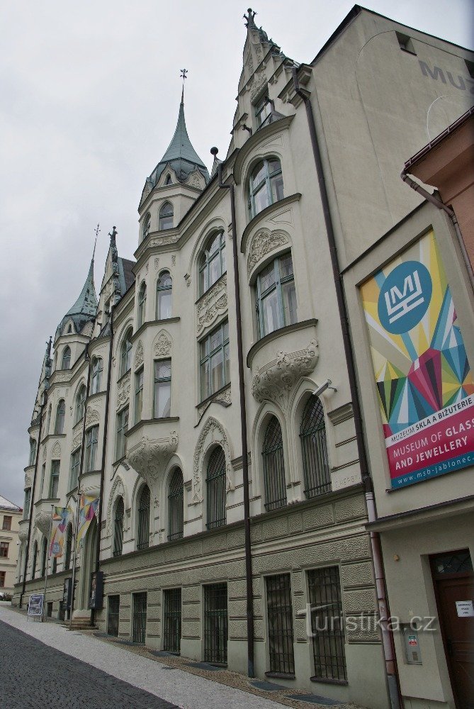 Casa de exportación Jabloneck Art Nouveau