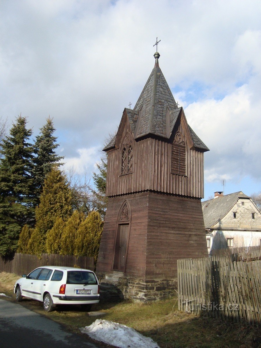 Jamartice-木制钟楼-照片：Ulrych Mir。