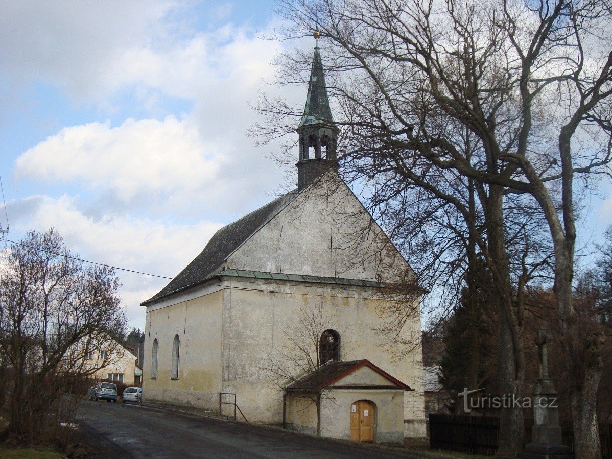 Ямартице - Костел Різдва П. Марії - Фото: Ulrych Mir.