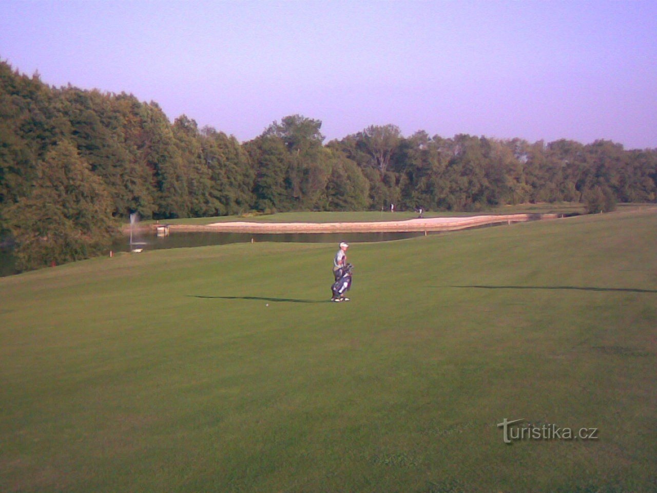 hole of the year 2005, GC New America