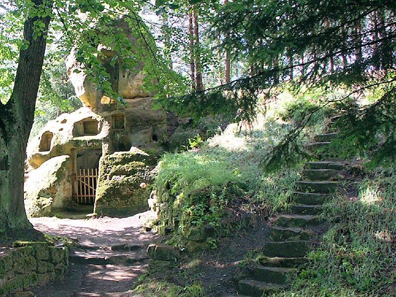 Janovické poustevny