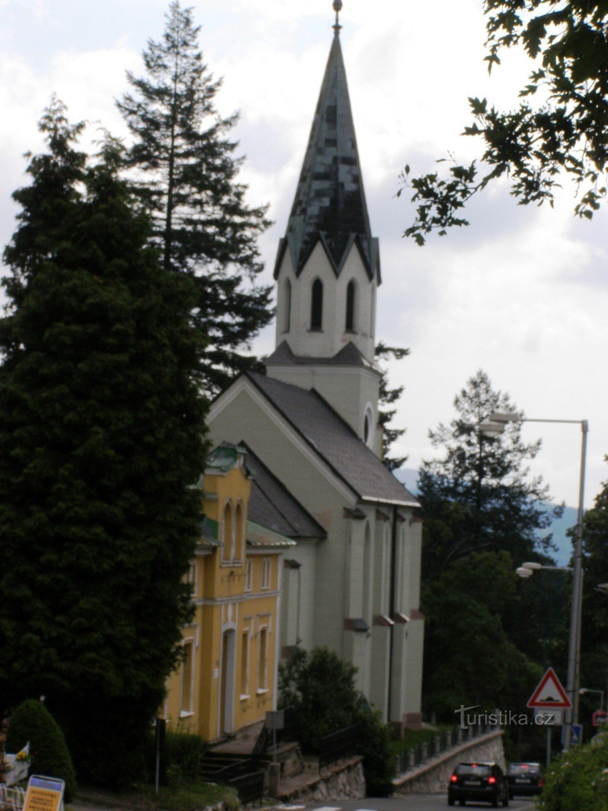 Janské Lázně - evankelinen kirkko