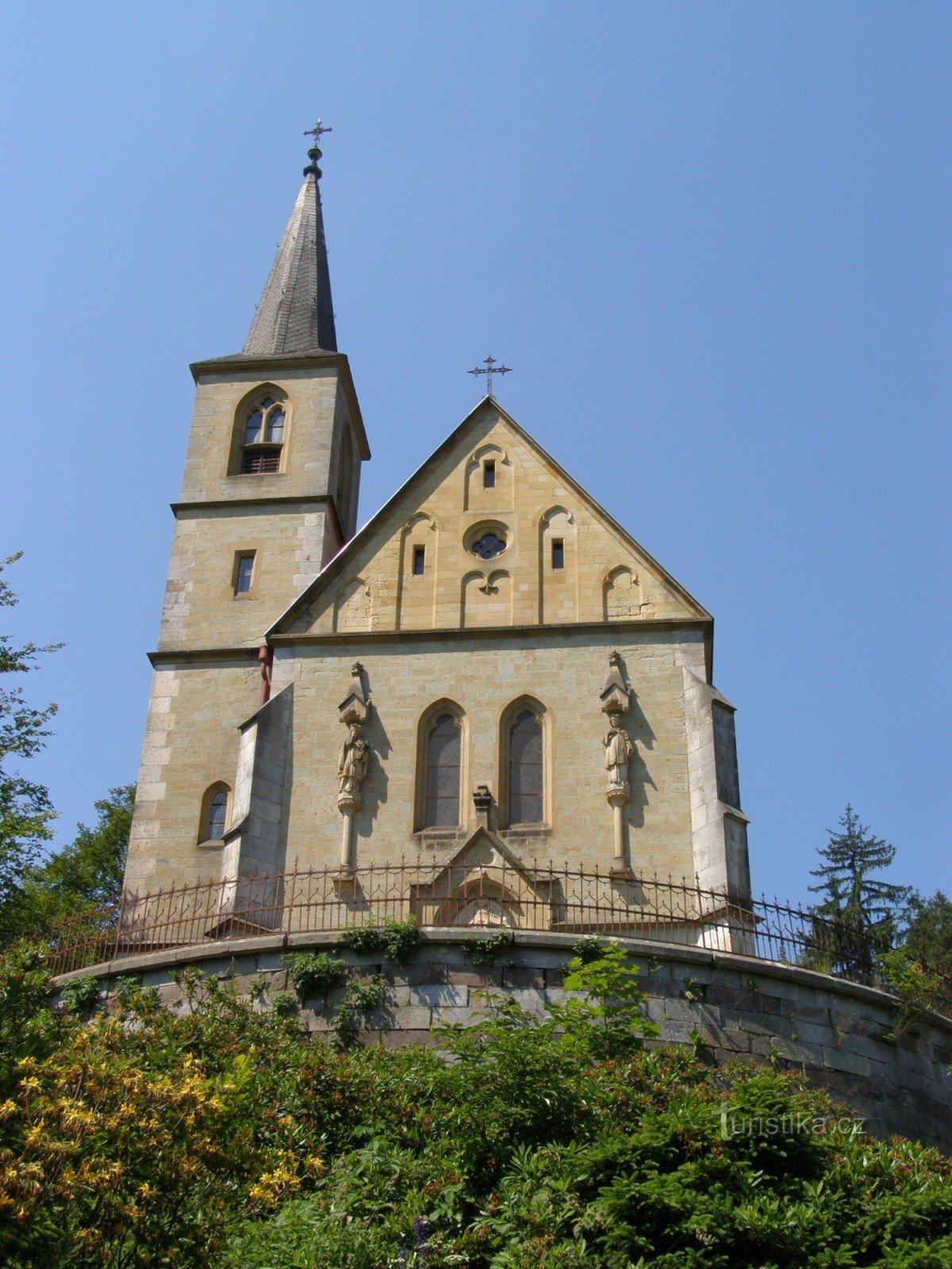 Janské Lázně - kyrkan St. Johannes Döparen