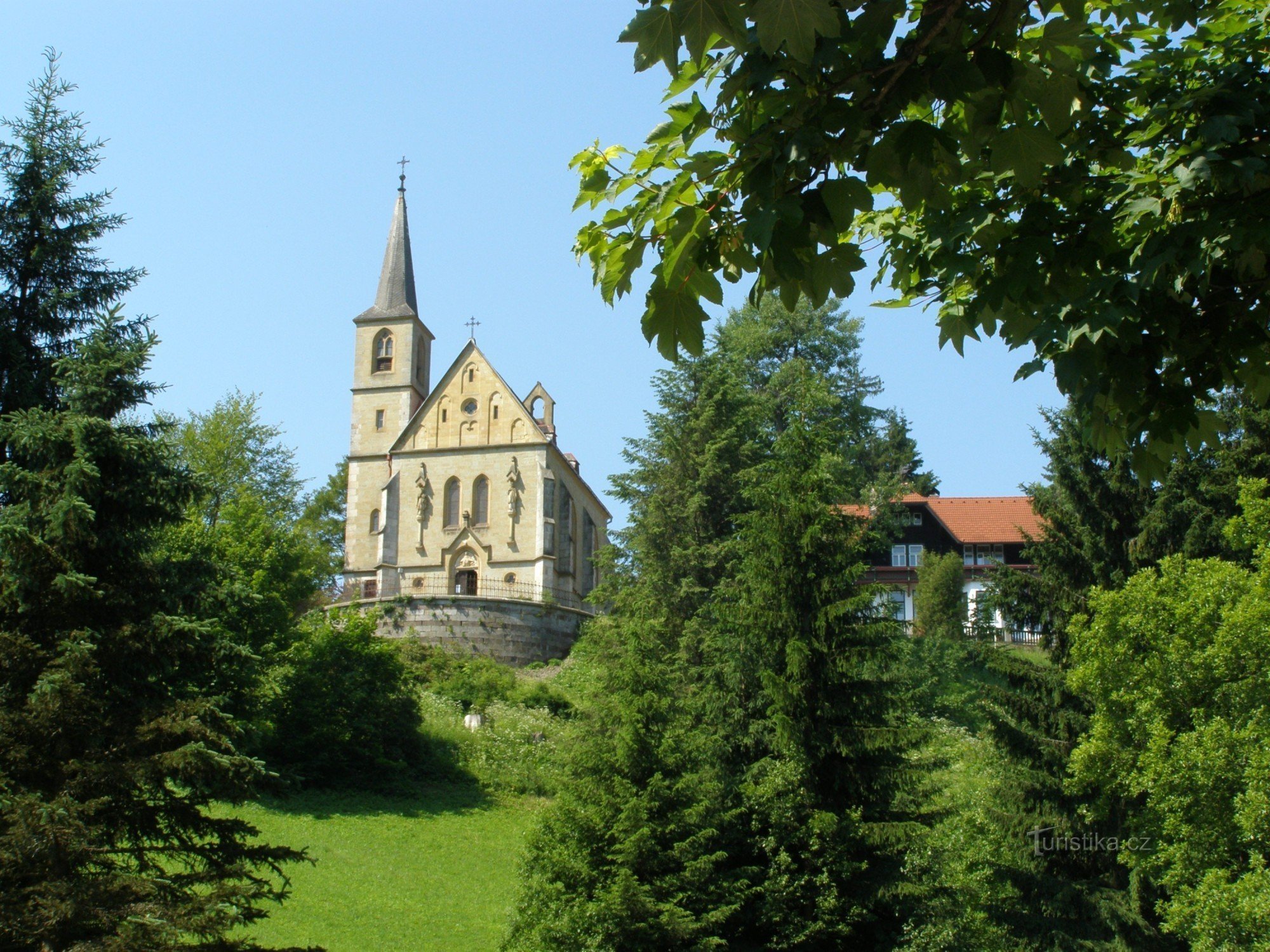 Janské Lázně - kyrkan St. Johannes Döparen