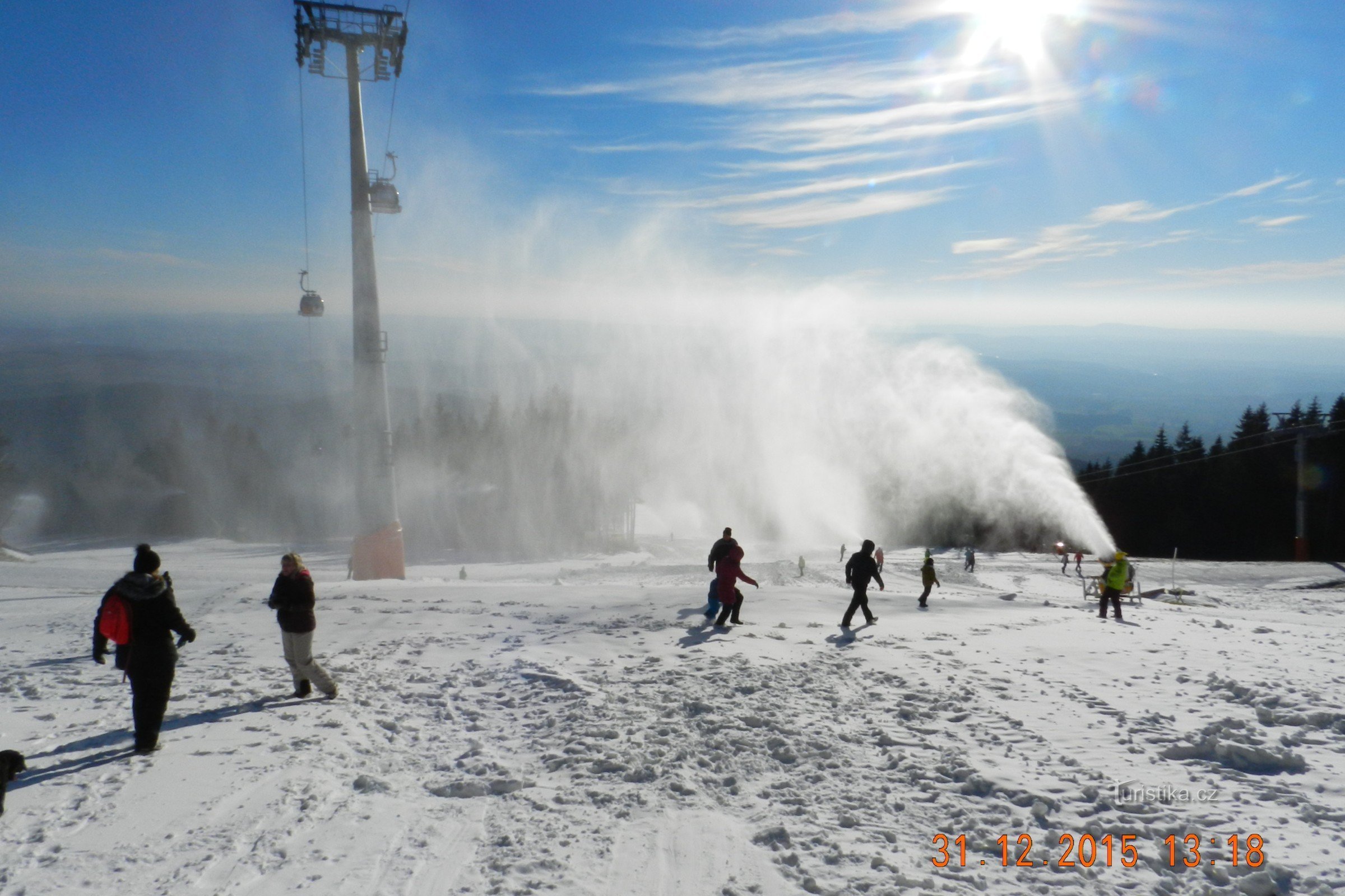 Janské Lázně - Teleférico Hofmanky Express perto da cabana de Hoffman (Krkonoše)