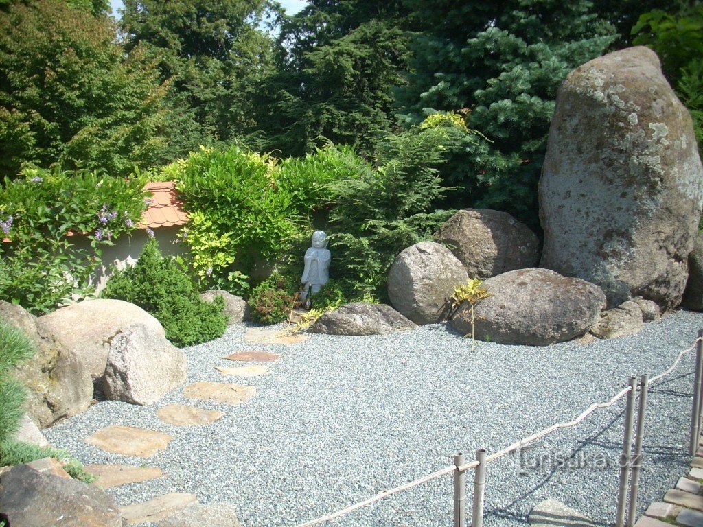 Japansk trädgård Březová - Oleško