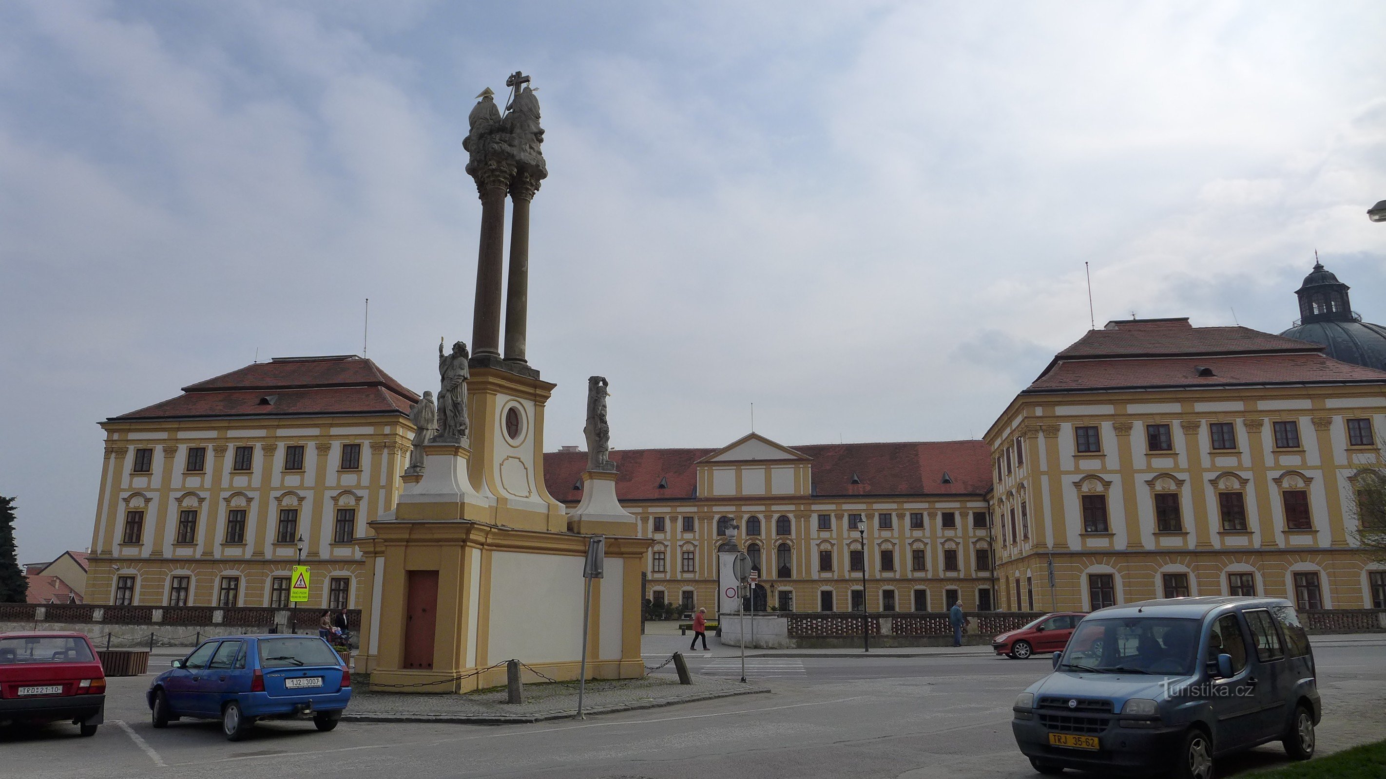 Jaroměřice nad Rokytnou - a Szentháromság szobra