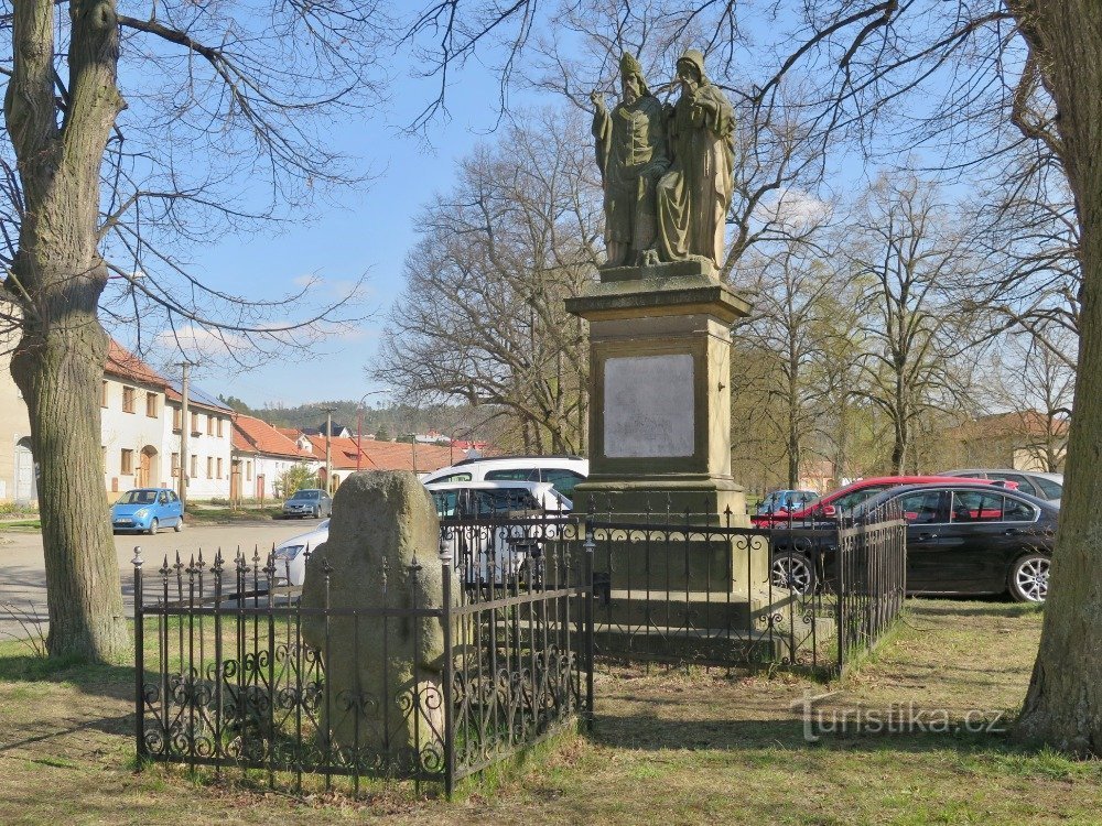 Jaroměřice (cerca de Jevíček) - cruz de reconciliación