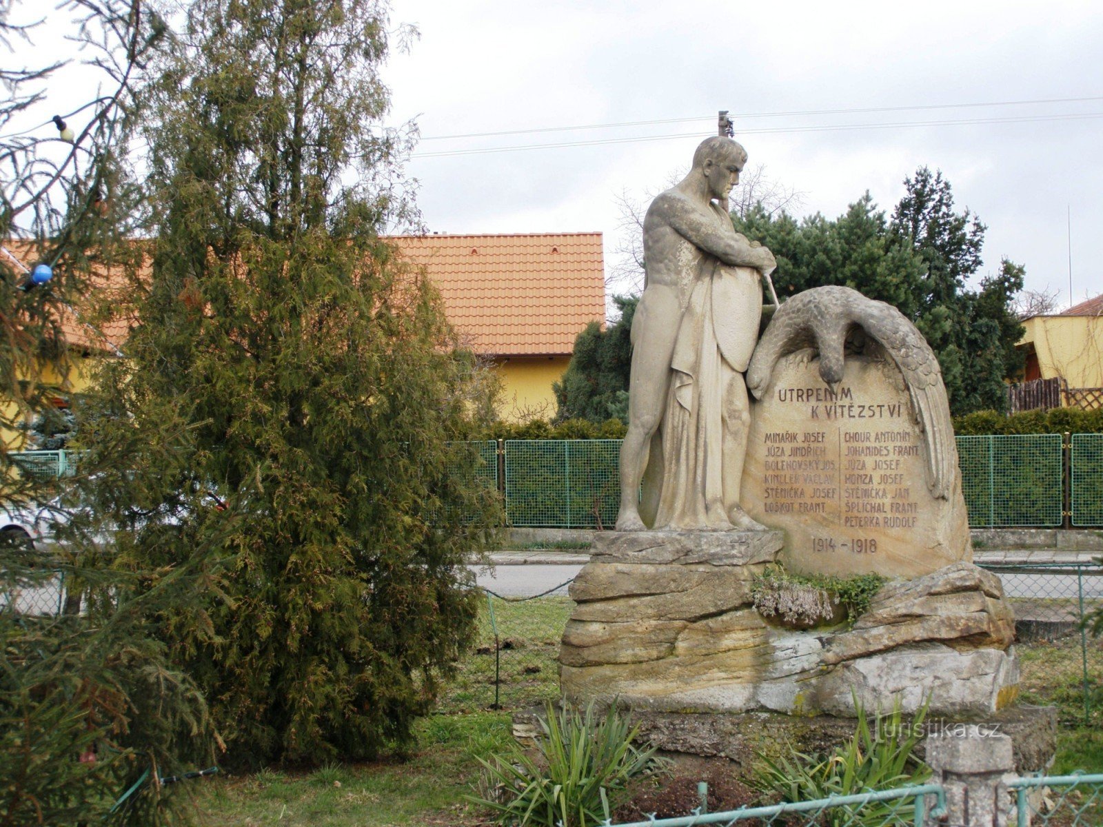 Jaroslav - đài tưởng niệm các nạn nhân của lần 1 St. chiến tranh