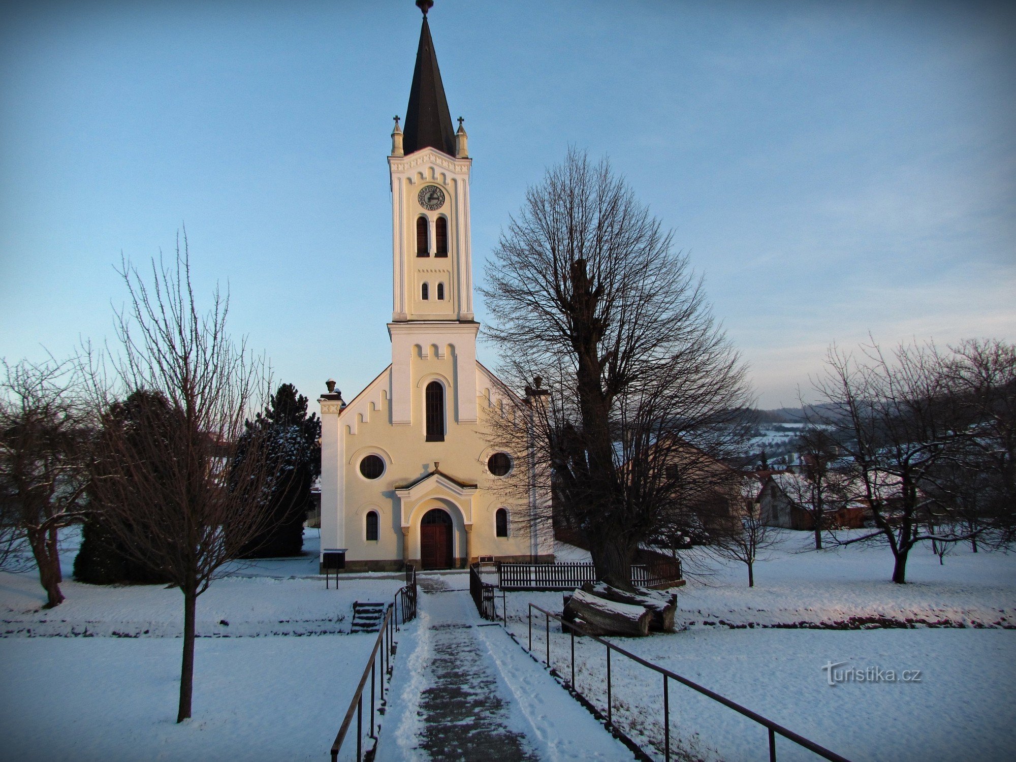 Jasenná - evangelička crkva