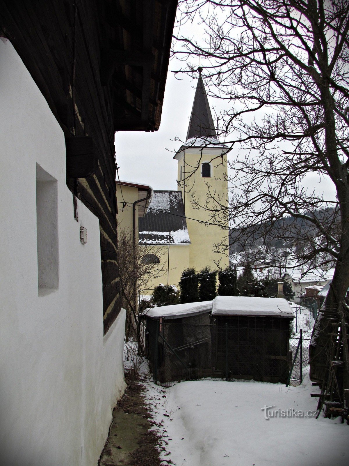 Jasenná - katoliška cerkev