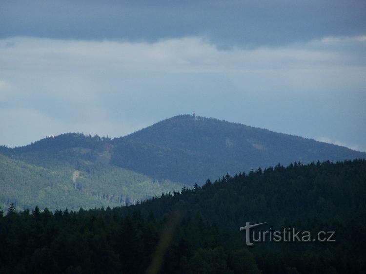 Javoří Hory: De hoogste top Ruprechtický Špičák met een uitkijktoren