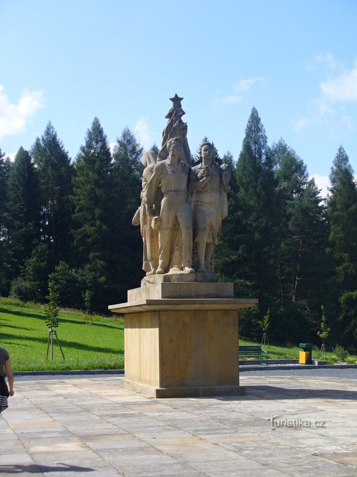 Javoříčko - monument