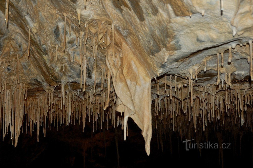 Javoříč Caves