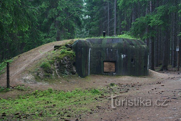 Um dos bunkers