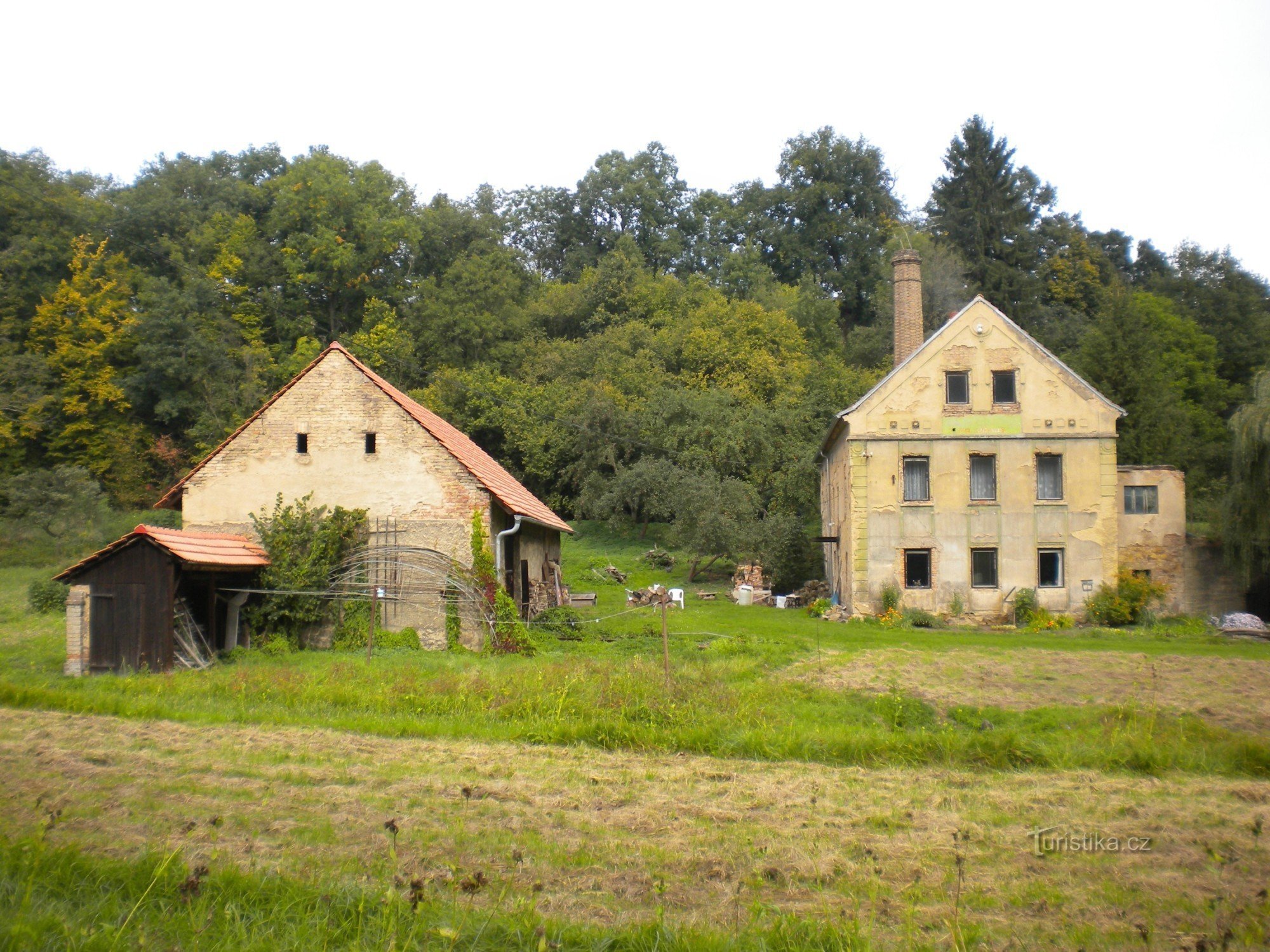 Eine der Mühlen von Opárenské údolí.